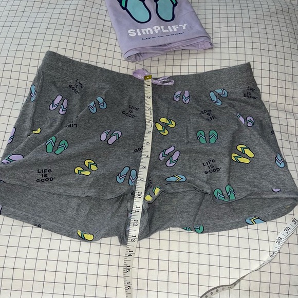 Life Is Good "Simplify" Lavender Pajamas - Picture 3 of 11